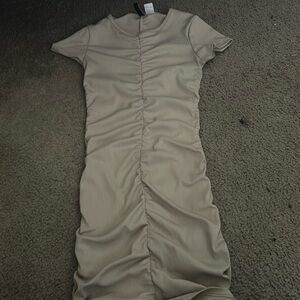 women’s body con dress
